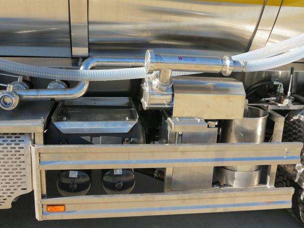 Autocisterna per il trasporto del latte Milk 11K - foto 4