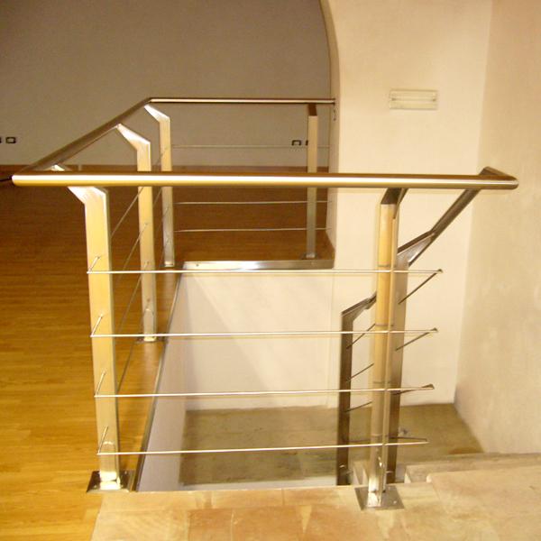 Ringhiere in acciaio INOX con profilo a T - foto 1